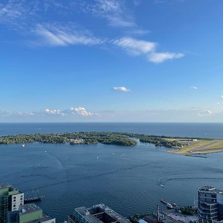 Presidential Suite Heart Of Downtown With Stunning View トロント エクステリア 写真