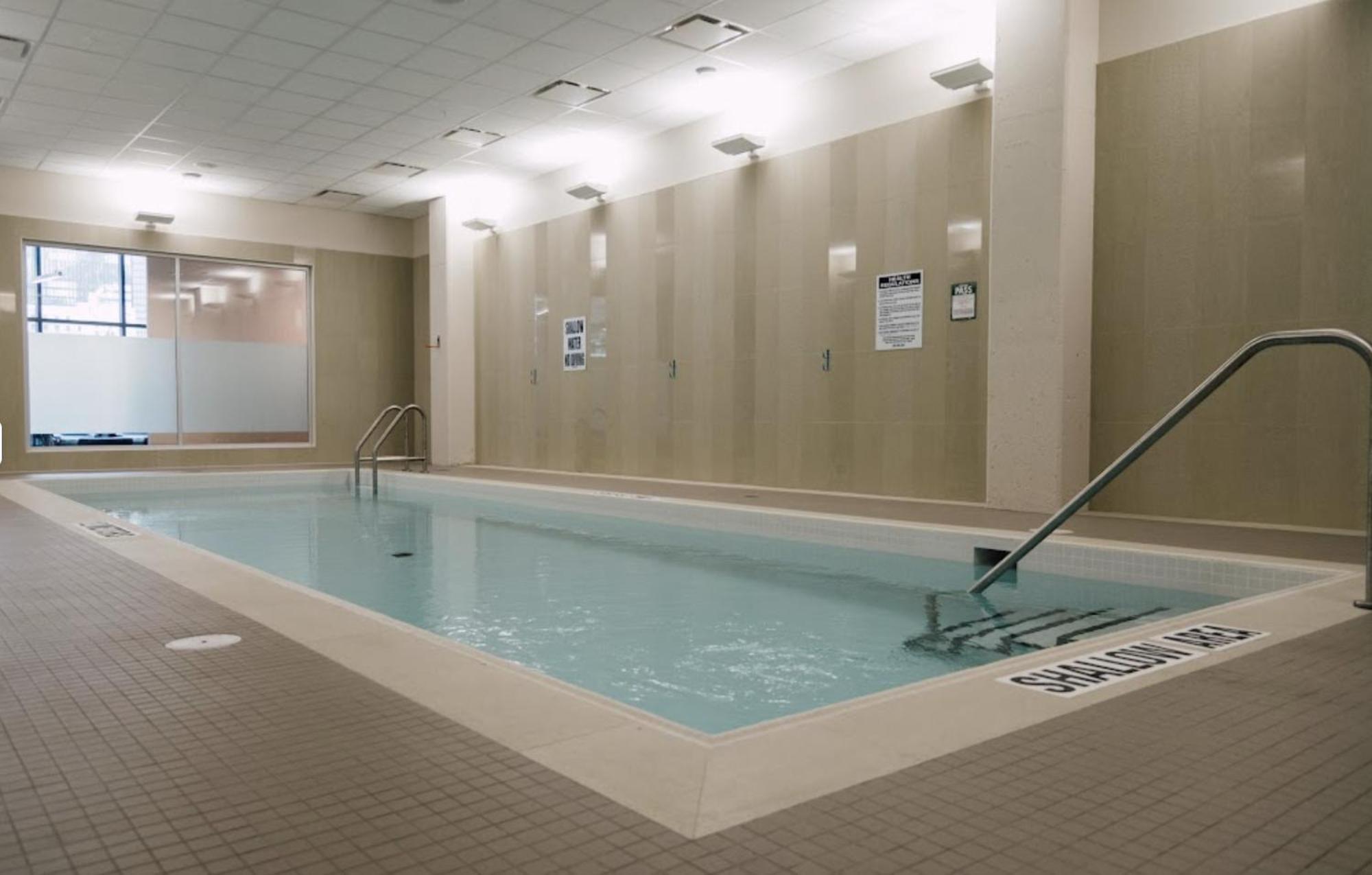 Presidential Suite Heart Of Downtown With Stunning View トロント エクステリア 写真