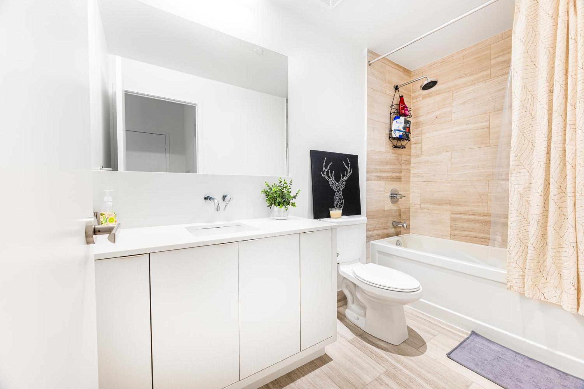 Presidential Suite Heart Of Downtown With Stunning View トロント エクステリア 写真